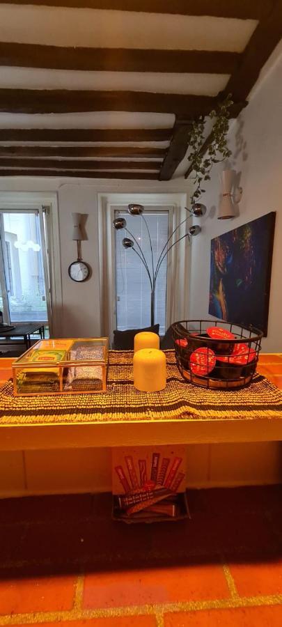 Cozy Apt Heart Of Paris, 3 Mins Louvre Apartment Exterior foto